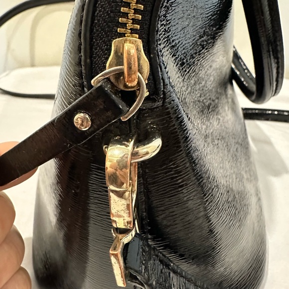 Black patent leather Kate Spade cross body satchel purse - Picture 4 of 8